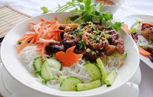 Cách chế biến món ăn này rất đơn giản. me