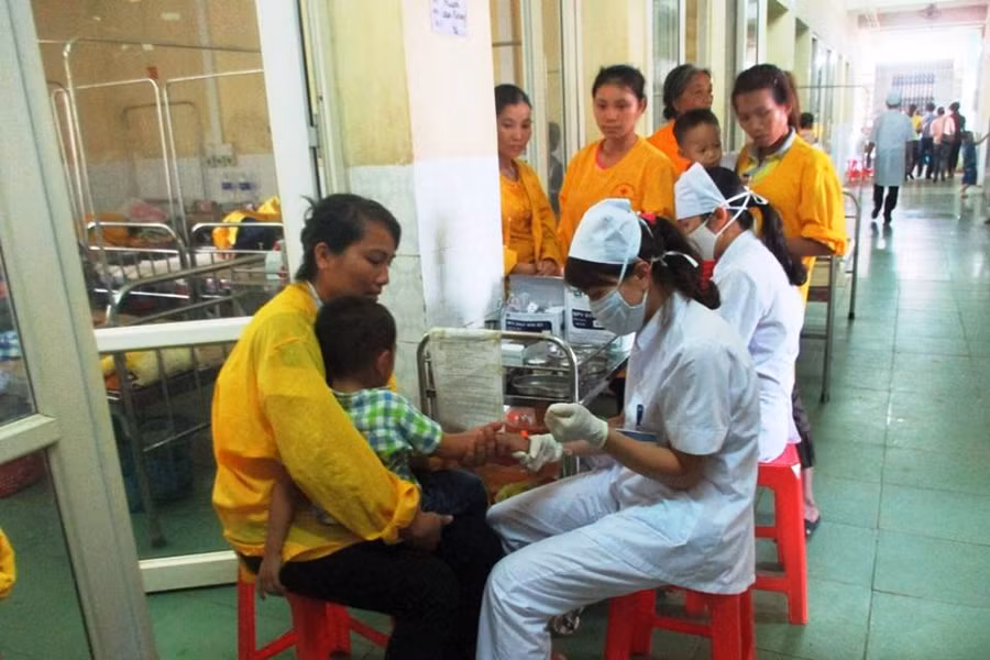 Cách phân biệt cảm cúm với cảm lạnh để tránh tốn thuốc, hại người