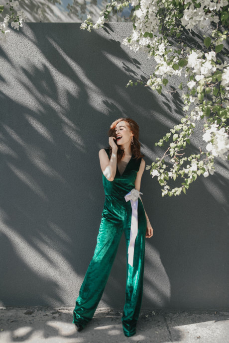 Diễn viên Lan Ngọc khoe street style trẻ trung - Ảnh 6 Dien vien Lan Ngoc khoe street style tre trung - Anh 6