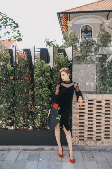 Dien vien Lan Ngoc khoe street style tre trung - Anh 7