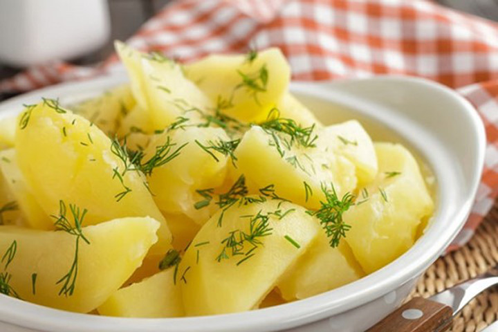6 loại rau củ giàu dinh dưỡng hơn khi luộc