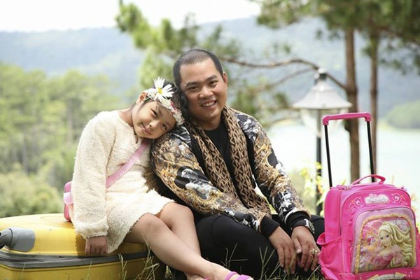 Bố ơi Mình đi đâu thế chia tay đầy cảm động và tiếc nuối