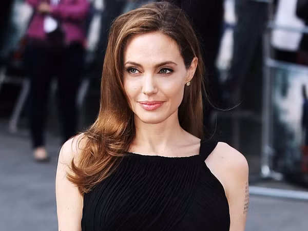 Angelina Jolie