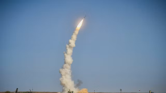 Hệ thống tên lửa phòng không S-500 của Nga.