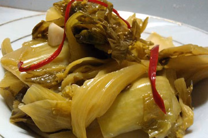 Tác dụng của các món dưa muối trong mâm cỗ ngày Tết