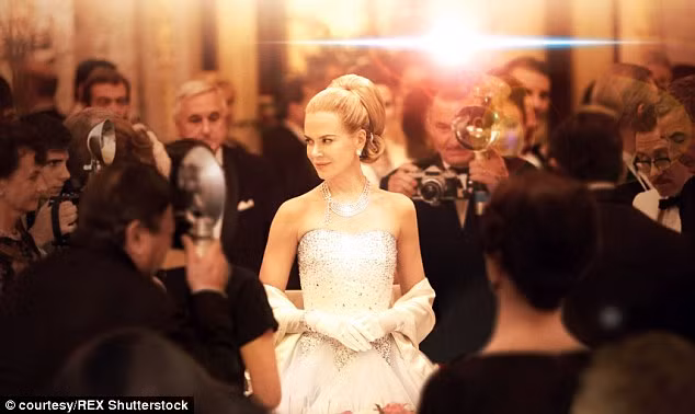 Thật khó tin nữ dễn viên 48 tuổi được đề cử Nữ diễn viên xuất sắc thể loại phim truyền hình cho vai diễn từng bị chê bai đủ kiểu