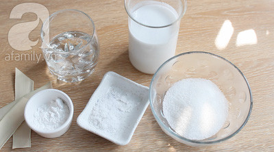 3. Nước cốt dừa 200ml nước cốt dừa 3-4 muỗng canh đường cát trắng 1 tí muối 2 muỗng café bột năng 2 muỗng café nước Lá dứa cho thơm