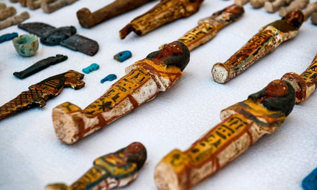 Những đồ mai táng Những đồ mai táng