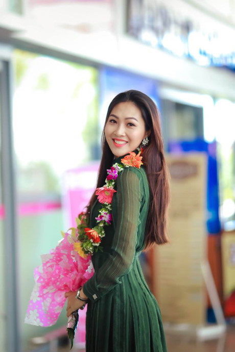 Diệu Ngọc: Dieu Ngoc: