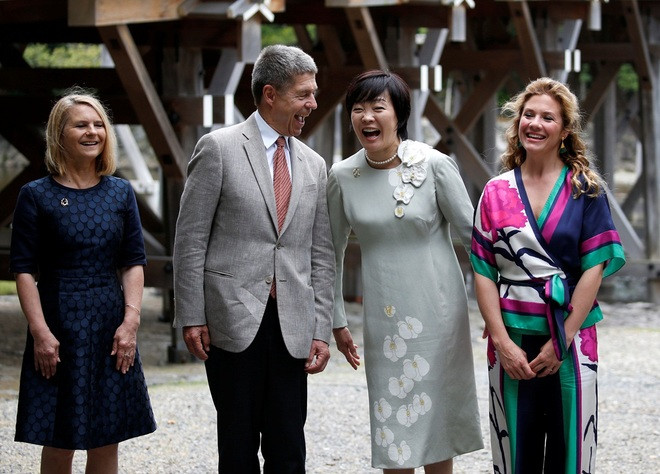 Thủ tướng Abe dẫn lãnh đạo G7 thăm đền thiêng nhất nước Nhật ảnh 9