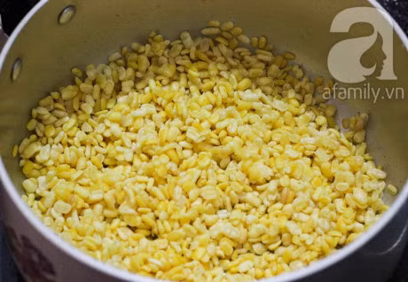 Thu ngay cach lam banh cuon ngot cuc hap dan cac me oi - Anh 3