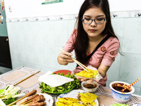 4 cách phòng chống ngộ độc thực phẩm khi đang đi du lịch - Ảnh 3 4 cach phong chong ngo doc thuc pham khi dang di du lich - Anh 3