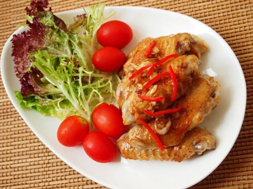 Cánh gà chiên sả hấp dẫn, dễ làm ảnh 6 Cánh gà chiên sả hấp dẫn, dễ làm - 6