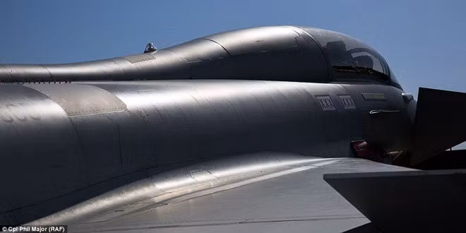 Khoảnh khắc khác lạ về lực lượng không quân Anh