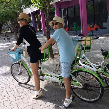 Tam thu xuc dong cua ba me ung thu 