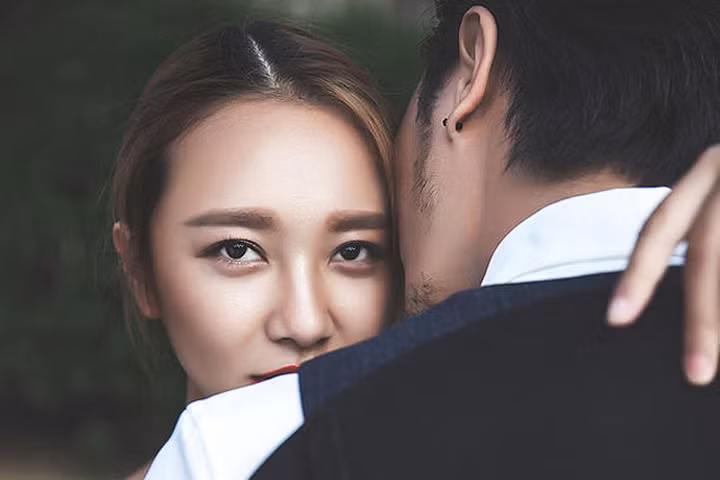 Chồng dù khó tính đến mấy cũng mềm lòng tan chảy, vợ bảo gì cũng được nếu vợ nói điều này!