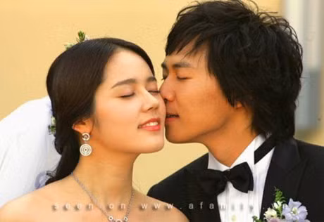 Chuyen tinh lang man dep hon ca phim anh cua sao Han - Anh 3