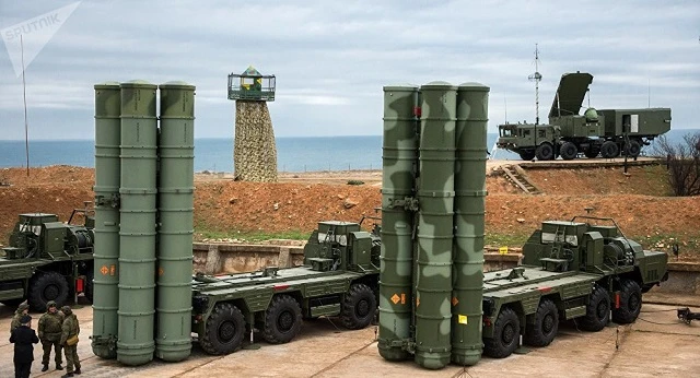 Hệ thống phòng không S-400 của Nga