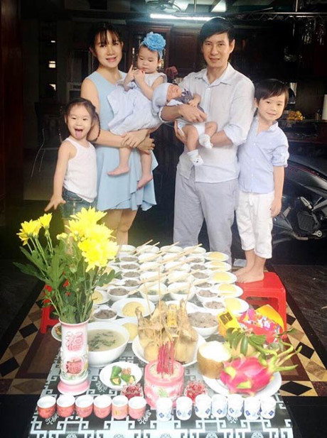 Con thứ 4 của Lý Hải - Minh Hà đáng yêu trong tiệc đầy tháng - Ảnh 8 Con thu 4 cua Ly Hai - Minh Ha dang yeu trong tiec day thang - Anh 8