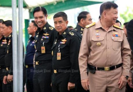 Thái Lan: Nhân vật quyền lực nhất quân đội đã lộ diện - Ảnh 1 Thai Lan: Nhan vat quyen luc nhat quan doi da lo dien - Anh 1