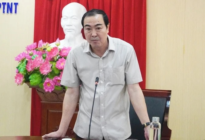 Ông Nguyễn Minh Sơn, Giám đốc Sở NN-PTNT Quảng Ninh, chủ trì buổi tổng kết đánh giá về "Hội nghị phát triển bền vững nuôi biển - Nhìn từ Quảng Ninh" diễn ra từ ngày 31/3 - 1/4 tại Quảng Ninh. Ảnh: Hồng Thắm. Ông Nguyễn Minh Sơn, Giám đốc Sở NN-PTNT Quảng Ninh, chủ trì buổi tổng kết đánh giá về "Hội nghị phát triển bền vững nuôi biển - Nhìn từ Quảng Ninh" diễn ra từ ngày 31/3 - 1/4 tại Quảng Ninh. Ảnh: Hồng Thắm.