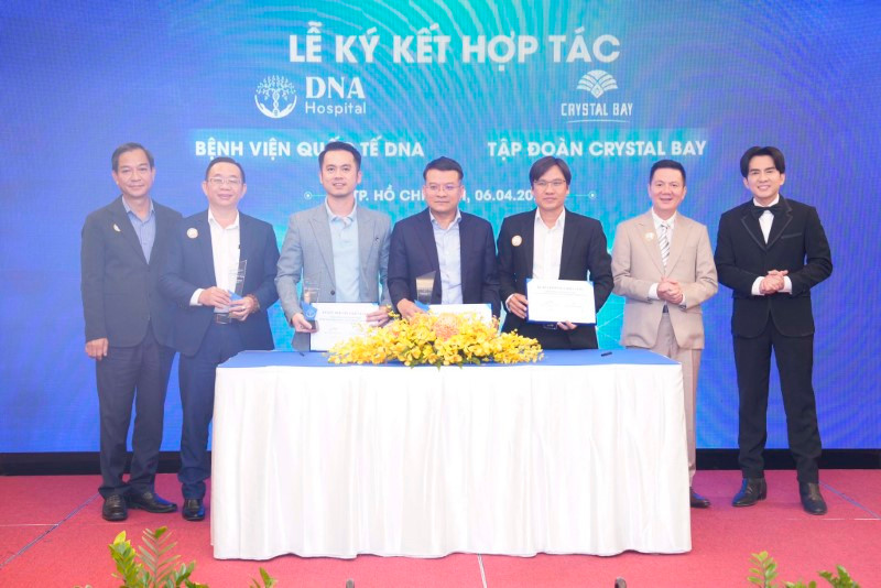 Crystal Bay Tourism Group, Crystal Bay Card ký Biên bản ghi nhớ cùng BV quốc tế DNA. Crystal Bay Tourism Group, Crystal Bay Card ký Biên bản ghi nhớ cùng BV quốc tế DNA.