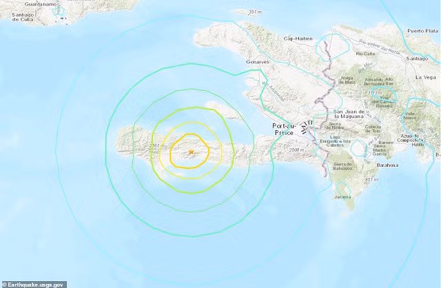 Video: Hiện trường đổ nát sau vụ động đất khiến ít nhất 304 người chết tại Haiti ảnh 5
