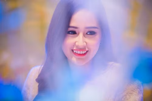 Á hậu Tú Anh 
