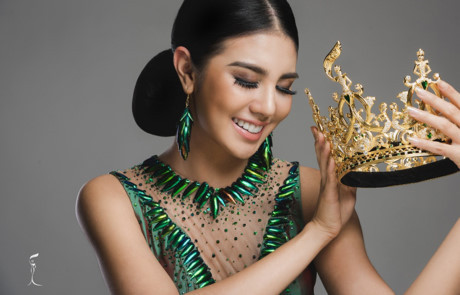 Hoa hậu Hòa bình Thế giới gây chú ý khi chấp nhận thí sinh chỉnh sửa nhan sắc - Ảnh 2 Hoa hau Hoa binh The gioi gay chu y khi chap nhan thi sinh chinh sua nhan sac - Anh 2