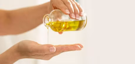 4 cach lam diu tay bong rat hieu qua vi thai ot - Anh 1