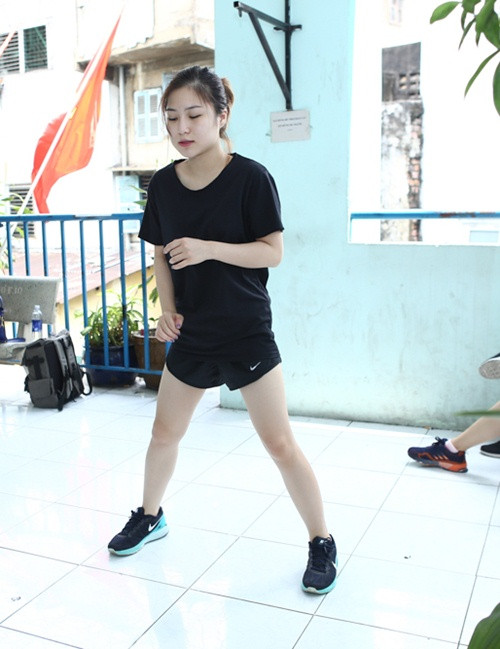 Hương Tràm hồi hộp trước giờ tái ngộ tình cũ Bùi Anh Tuấn ảnh 2 huong tram hoi hop truoc gio tai ngo tinh cu bui anh tuan - 2