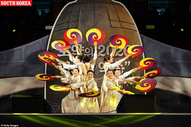 Màn biểu diễn đón năm mới ở Hàn Quốc