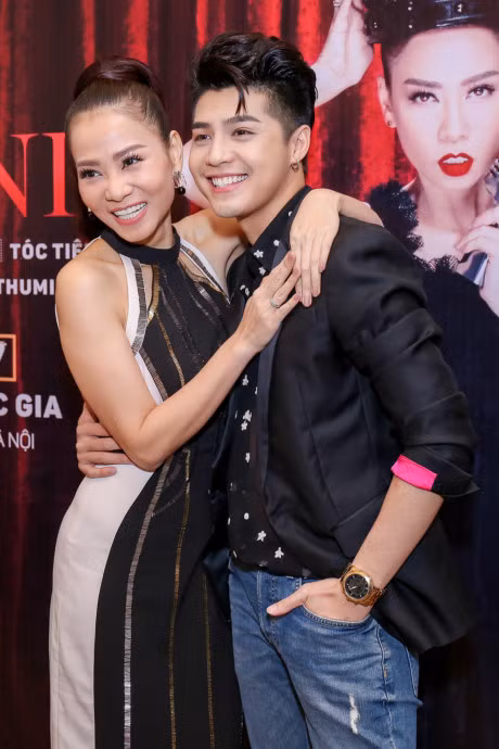 Thu Minh to chuc dem dien ky niem 25 nam ca hat - Anh 7