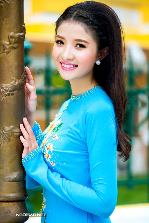 Áo dài hoa "phá cách" cho cô dâu ngày cưới ảnh 12 9-9821-1437707141.jpg