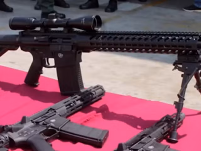 Vũ khí ở Venezuela