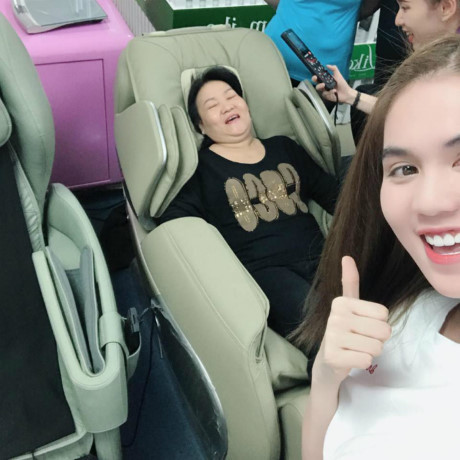 Thanh Thảo hạnh phúc bên bạn trai, Đan Trường lộ diện cùng Thanh Thao hanh phuc ben ban trai, Dan Truong lo dien cung