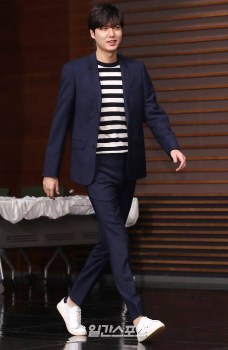 Lee Min Ho béo lên trông thấy sau một thời gian Lee Min Ho beo len trong thay sau mot thoi gian