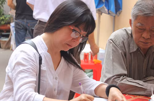 Dàn nghệ sĩ xúc động trong đám tang nhạc sĩ Nguyễn Ánh 9 - Ảnh 3