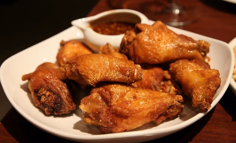 Làm gà rán Thái Lan cay và thơm ngon