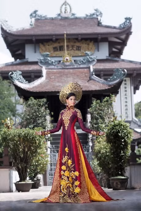 5 my nhan co ly lich sach se nhat o showbiz Viet - Anh 10