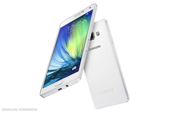 Galaxy A7 có thiết kế giống A5 và A3 nhưng kích thước lên đến 5,5 inch. Ảnh: Samsungtomorrow.