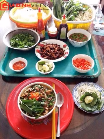 Phở gà chay cần ăn nóng mới ngon Phở gà chay cần ăn nóng mới ngon