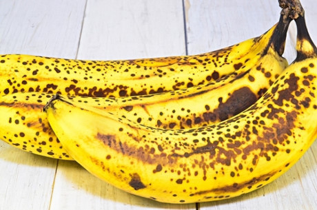Mách bạn 9 cách tiêu diệt 2 bầu má phúng phính mỡ - Ảnh 2 Mach ban 9 cach tieu diet 2 bau ma phung phinh mo - Anh 2