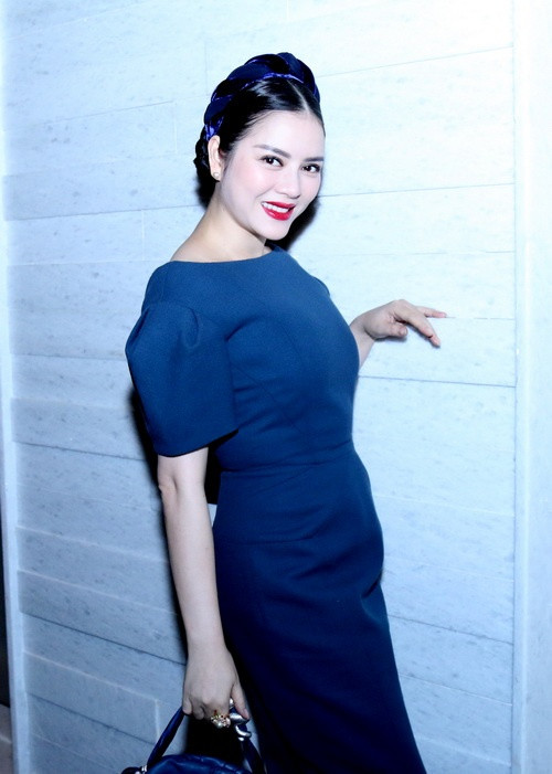 Lý Nhã Kỳ xuất hiện