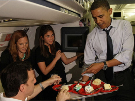 Tổng thống Obama được vợ tổ chức sinh nhật hoàng tráng - Ảnh 1 Tong thong Obama duoc vo to chuc sinh nhat hoang trang - Anh 1