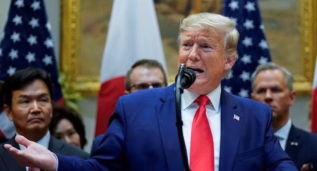 TT Trump cho biết Trung Quốc đã bắt đầu mua nông sản Mỹ.