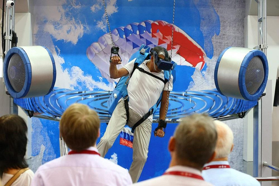 Gian trưng bày của Tổ hợp Quân sự-Xây dựng của Bộ Quốc phòng Liên bang Nga tại triển lãm ở trung tâm hội nghị và triển lãm &quot;Yêu nước&quot;