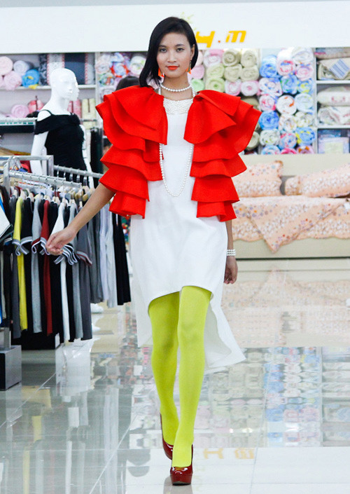 101 thời trang “gây sốc” tại cuộc thi Người mẫu Việt ảnh 9 101 thời trang “gây sốc” tại cuộc thi Người mẫu Việt ảnh 9