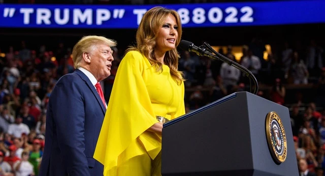 Bà Melania cùng chồng là TT Donald Trump