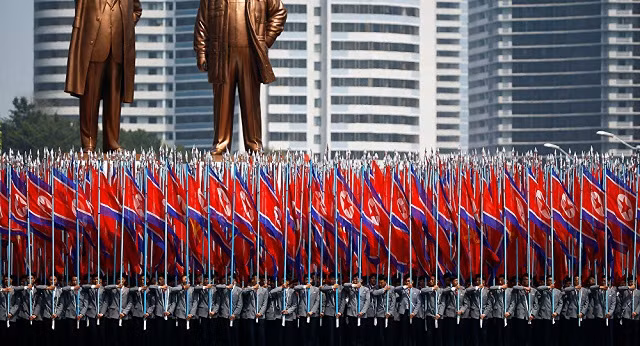 Duyệt binh kỷ niệm ngày sinh thứ 105 của cố lãnh đạo Triều Tiên Kim Nhật Thành